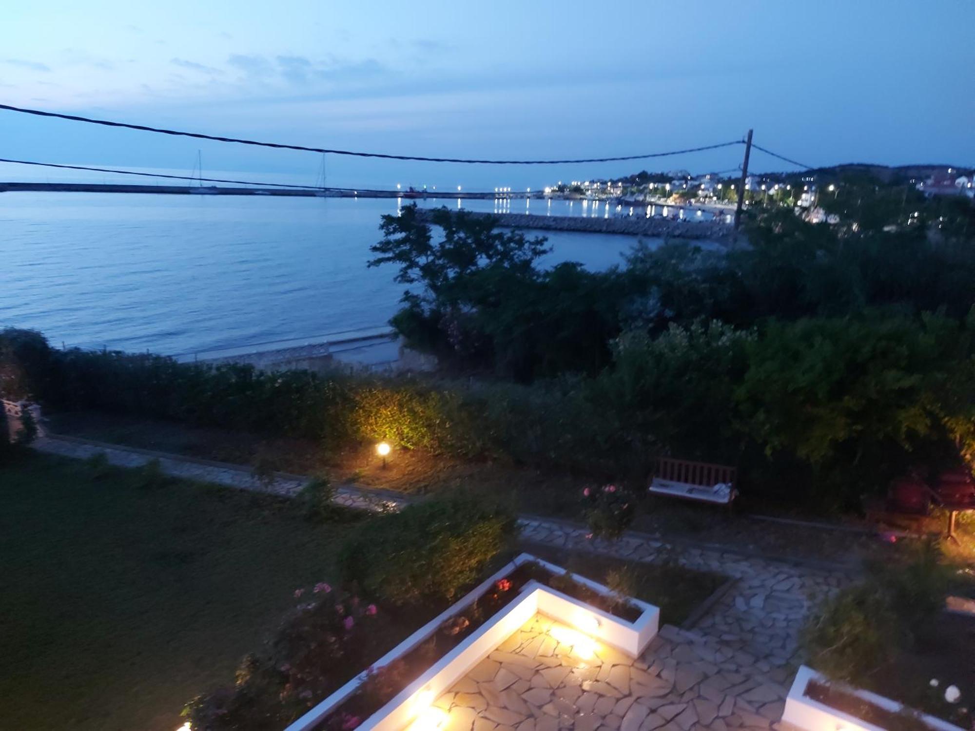 Aktaion Apartments ซาโมทราคี ภายนอก รูปภาพ