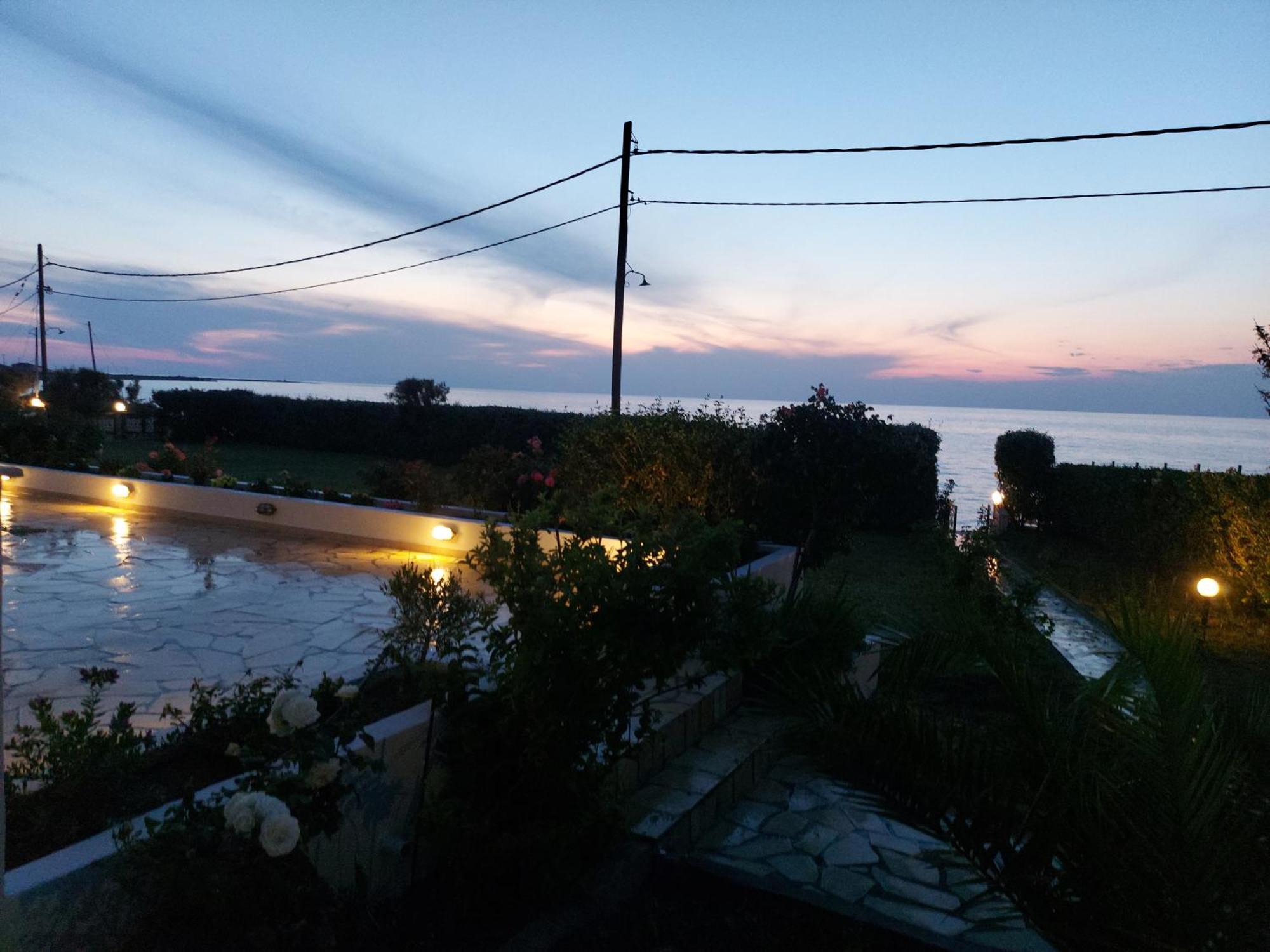 Aktaion Apartments ซาโมทราคี ภายนอก รูปภาพ