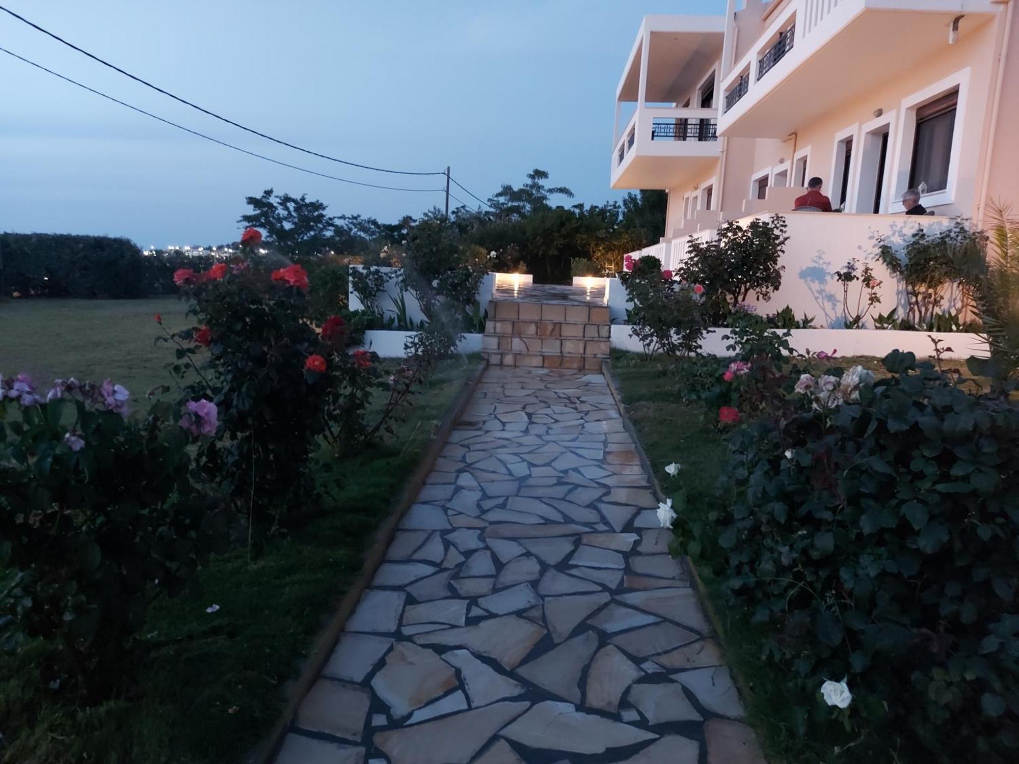 Aktaion Apartments ซาโมทราคี ภายนอก รูปภาพ