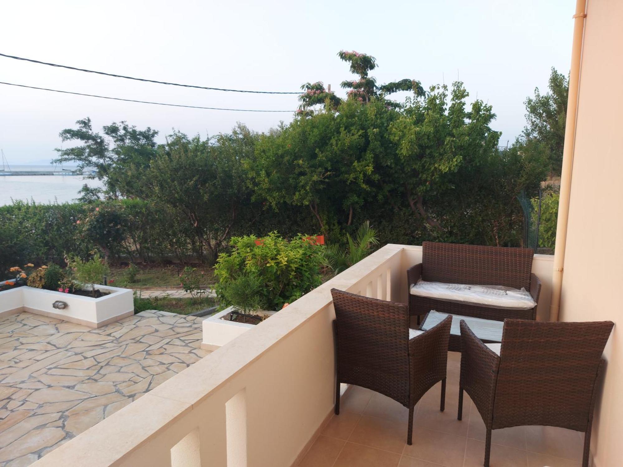 Aktaion Apartments ซาโมทราคี ภายนอก รูปภาพ